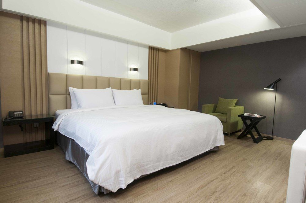 The Cloud Hotel Гаосюн Екстер'єр фото